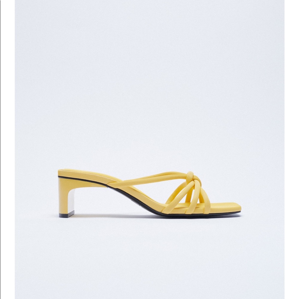 Zara Sandals bloggers fav - Picture 15 of 15